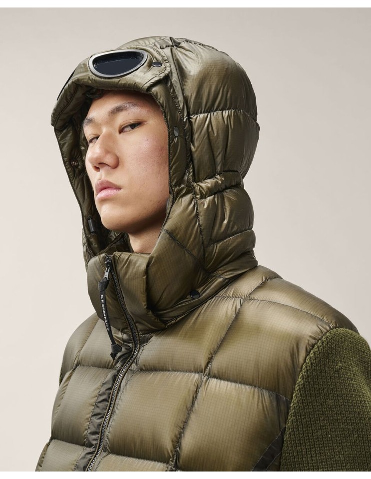 C.P. Company Chaqueta híbrida lana merino verde con gafas