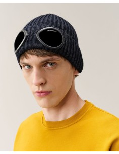 C.P. COMPANY gorro lana merino azul con gafas 2