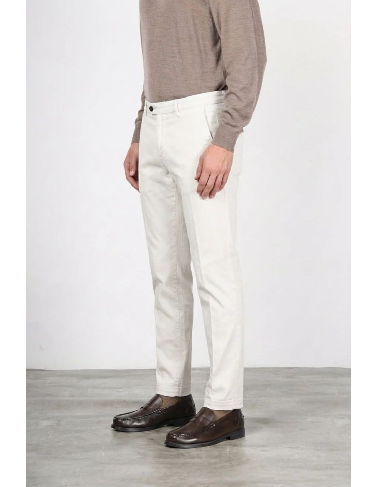 Chino Mason's New York Regular Fit sarga strech blanco | Ego Madrid