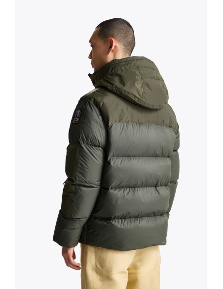 Comprar Parajumpers Tyrik verde | Chaqueta de plumón Endurance