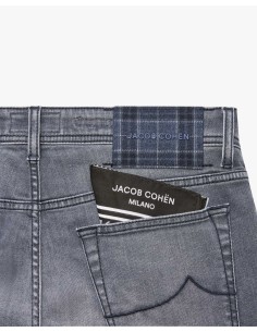 Jacob Cohën Jeans Bard gris etiqueta tartán azul, vista frontal 2