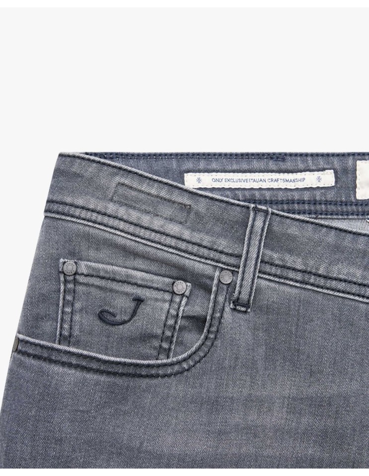 Jacob Cohën Jeans Bard gris etiqueta tartán azul detalle bordado bolsillo
