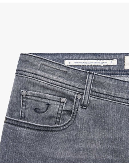Jacob Cohën Jeans Bard gris etiqueta tartán azul detalle bordado bolsillo