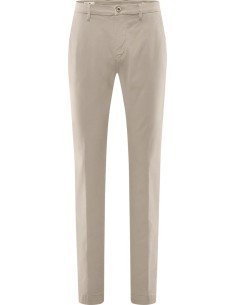 Pantalón chino New York gris claro en gabardina strech - Mason's vista frontal