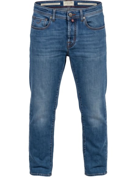 Jeans Jacob Cohën Bard lavado medio etiqueta gales vista frontal