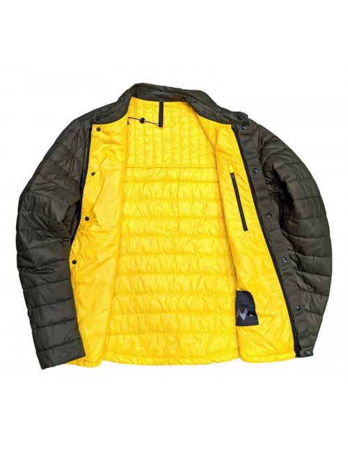Sobrecamisa Montedoro con encapsulado tipo plumas en tejido técnico.