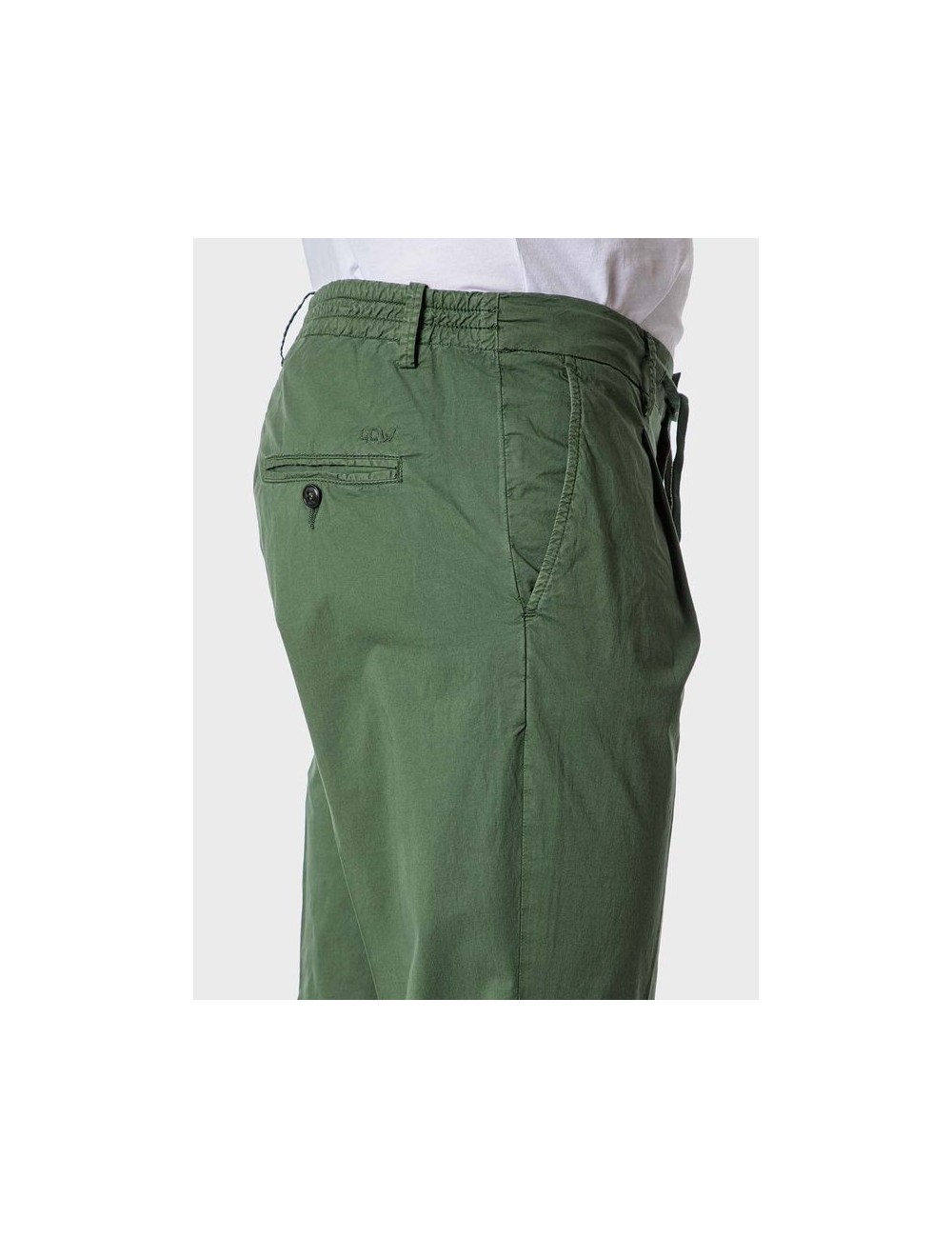 Pantalón extrafino verde con cordónes