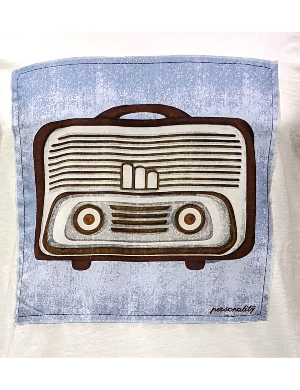 Camiseta blanca radio vintage  personality exclusiva | Almirante Seis